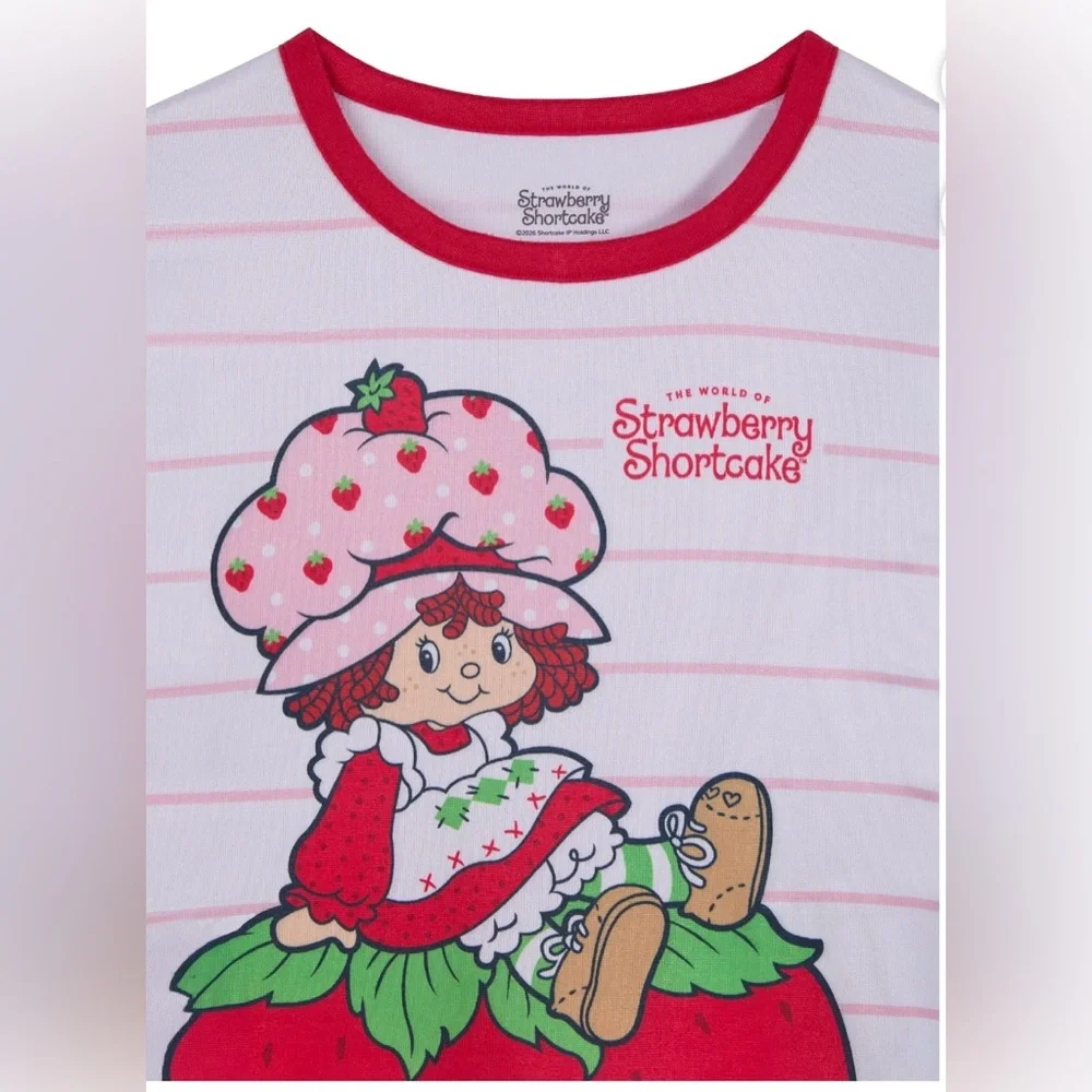 Strawberry Shortcake 🍓 adorable